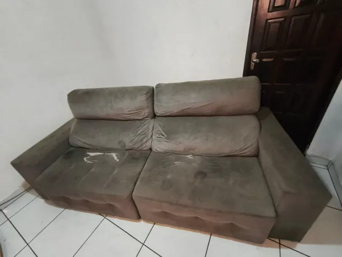 Vendo sofá 3 lugares