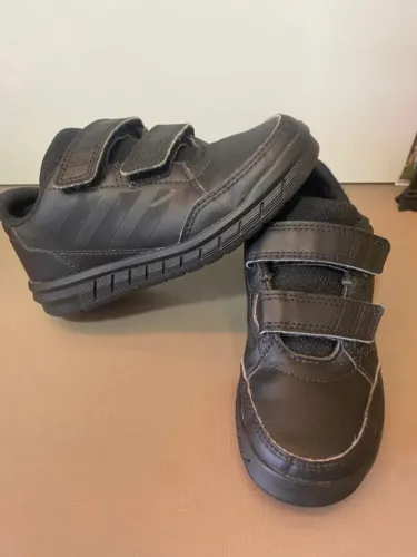 Tênis Adidas Preto Infantil - Tamanho 26