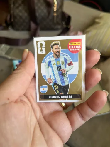 Legend Messi ouro