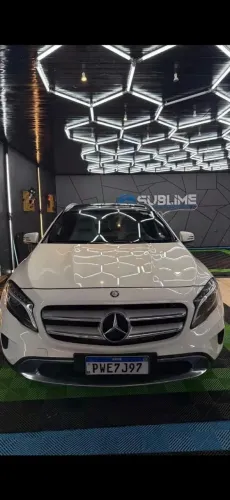 Mercedes-Benz GLA 250 Vision 2.0 TB 16V 211cv Aut. 2015