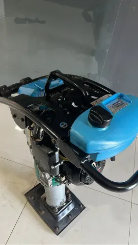 VENDO COMPACTADOR DE SOLO WEBER SRV 620 SEMI NOVO 