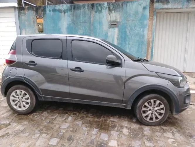 Fiat Mobi Like 1.0 Fire Flex 5P. 2022