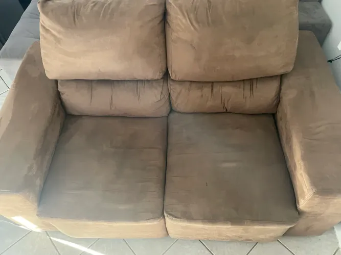 Sofá retrátil 2 lugares 1,55 L