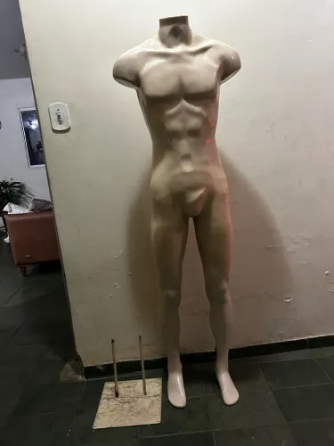 Manequim masculino