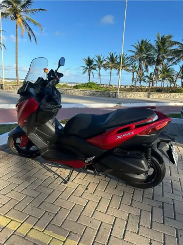 Xmax 250cc 2022 - 8.000km rodados 
