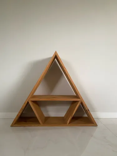 Móvel Decorativo Pirâmide