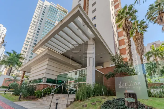 Apartamento - 74 m² com 3 dormitórios e 2 vagas de garagem, à venda, por R$ 749.000 - Edif