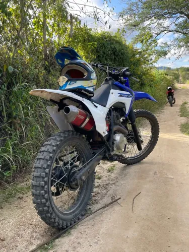XR 200 PRONTA PRA TRILHA