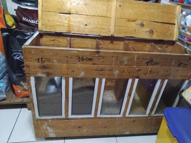 Vendo um repositor de ração 100.00