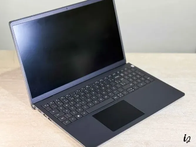 Notebook Dell Inspiron 15 Intel Core i5 11th 8GB RAM 240GB SSD Intel Iris Xe