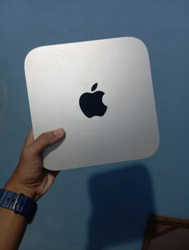 Mini Mac Apple
