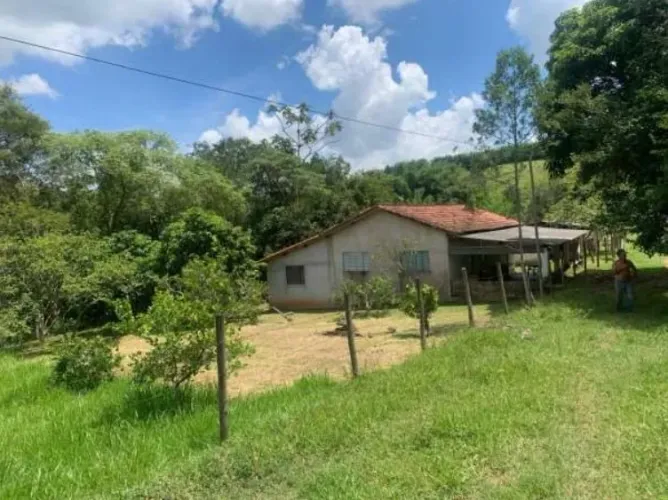 Vendo Chácara Paraibuna - Bairro Itapeva