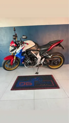 CB 1000 R 2013 Abs-Financiamento bancário e cartão em até 48x