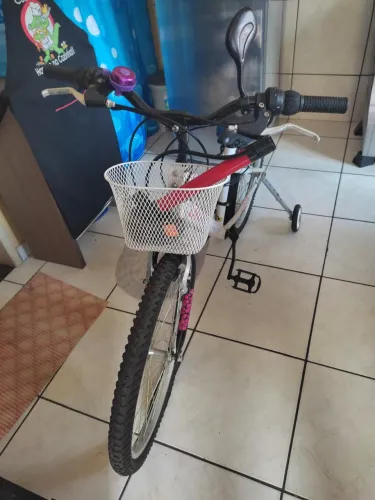 Bicicleta Caloi Ceci Aro 24/Seminova