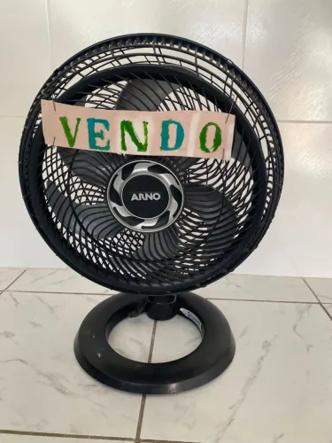 Vendo ventilador Arno 6 pás estado novo!