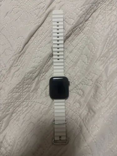 Apple watch SE 42 mm semi novo