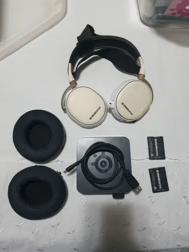 Steelseries Artic's Pro Wireless