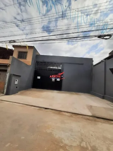 Galpão para venda, no bairro Santo Antônio em Viçosa - MG.