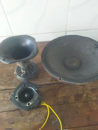 Fone de 15