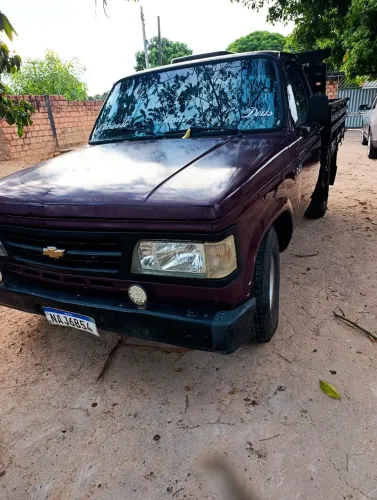 Chevrolet D-20 S / Luxe 3.9/4.0 Diesel 1990