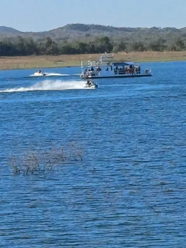 VENDO!!! Uma pousada (chácara) de 1,725 hectares no lago do mans