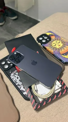 iPhone 14 Pro Max 512GB Roxo