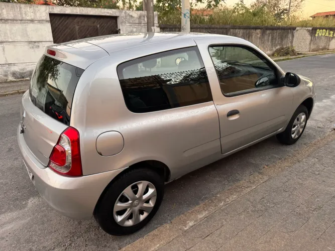 Renault Clio Authentique 1.0/1.0 Hi-power 16V 3P 2014