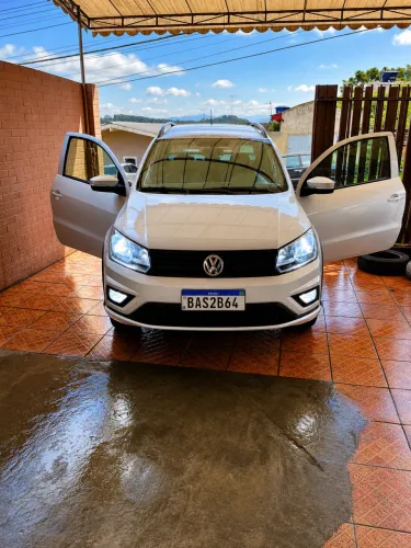 Volkswagen Saveiro Trendline 1.6 T.flex 8V CD 2017