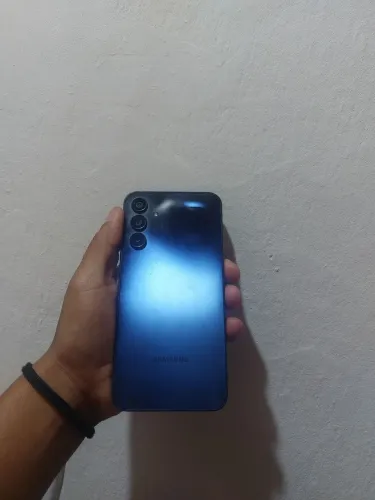 Celular bom de 256 gigas e 8 de RAM