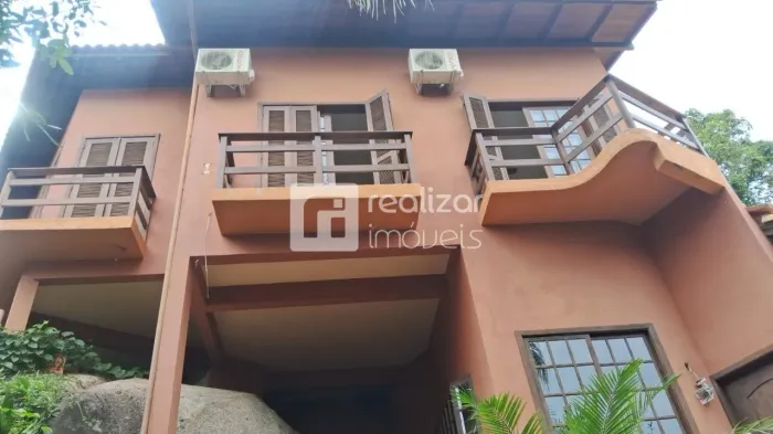 Casa 5 quartos na SC-401 em Florianópolis