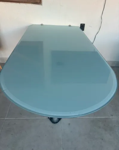 VENDO MESA DE VIDRO 1,76 X 82