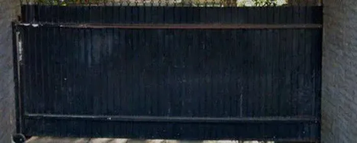 Portão de ferro