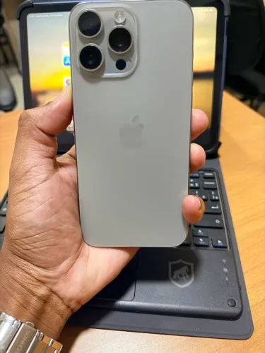 IPHONE 15 PRO MAX