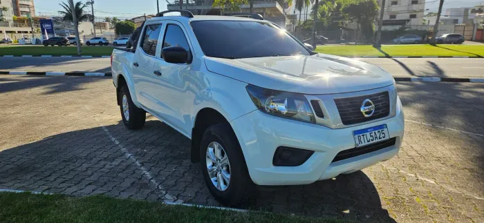 Nissan Frontier S CD 4X4 2.3 TB Diesel Mec. 2022