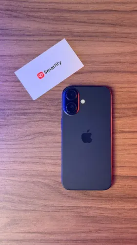 iPhone 16: 128GB de memória interna - Cor: Preto (100%) | Loja física em Curitiba!