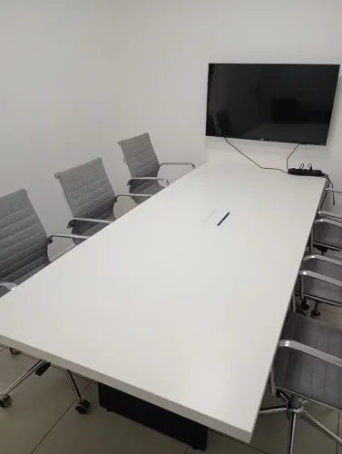 Mesa de Reunião Grande