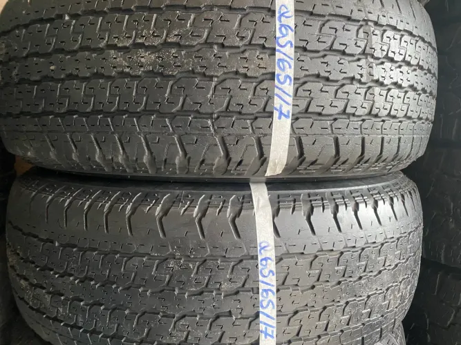 PARES DE PNEUS 265/65/17 SEMI NOVOS 