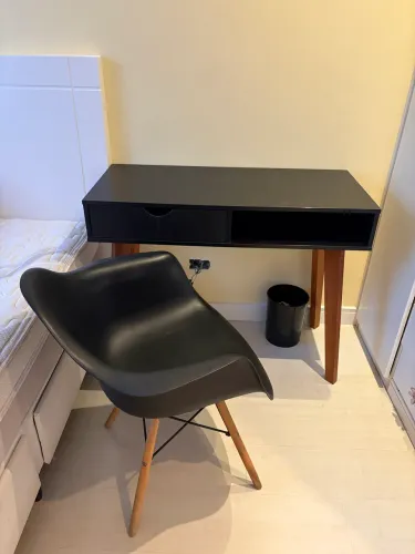 CADEIRA PRETA ESTILO EIFFEL TOK STOK
