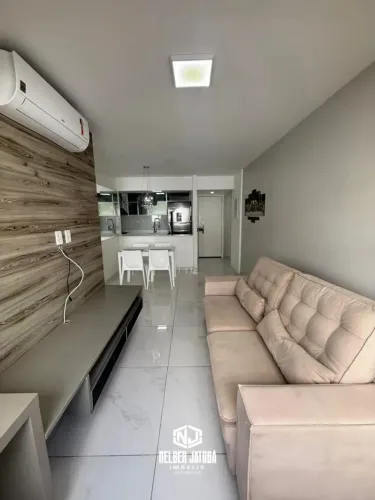 Apartamento 2 quartos com suíte em Ponta Verde Andar alto, ventilação natural