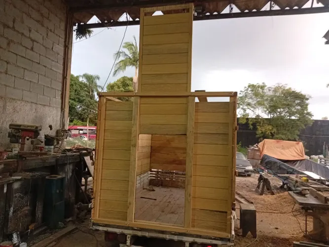 Fabricação carrocerias graneleiro e boiadeiro 