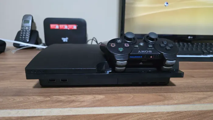 PS3 SLIM 500GB CECH3011B