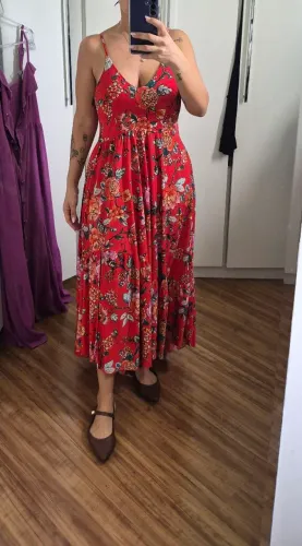 Vestido vermelho floral Verão