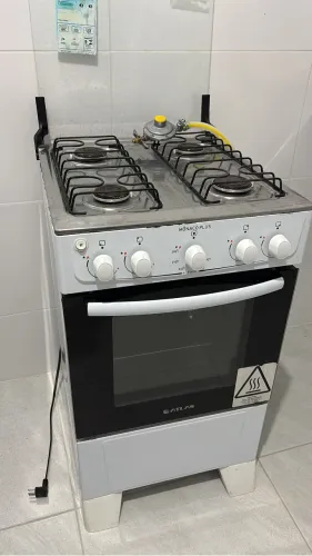 Fogão elétrico 4 bocas (bivolt)