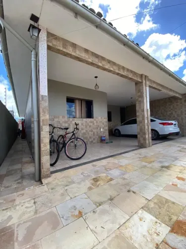 ÓTIMA CASA COM ENERGIA SOLAR NO JOSÉ AMÉRICO