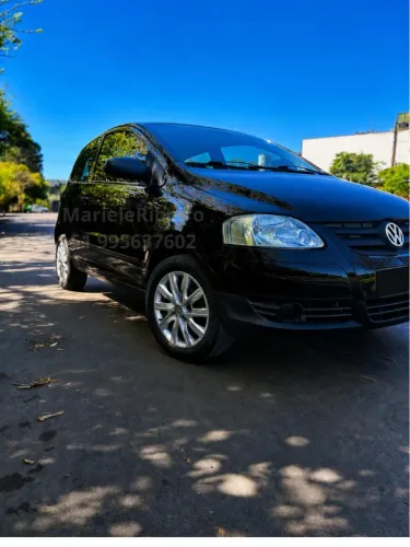 Volkswagen Fox City 1.0mi/ 1.0mi Total Flex 8V 3P 2009