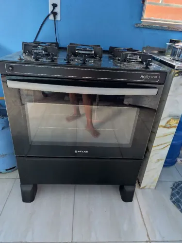 Fogão 5 Bocas e Máquina de lavar Eletrolux 10,5kg
