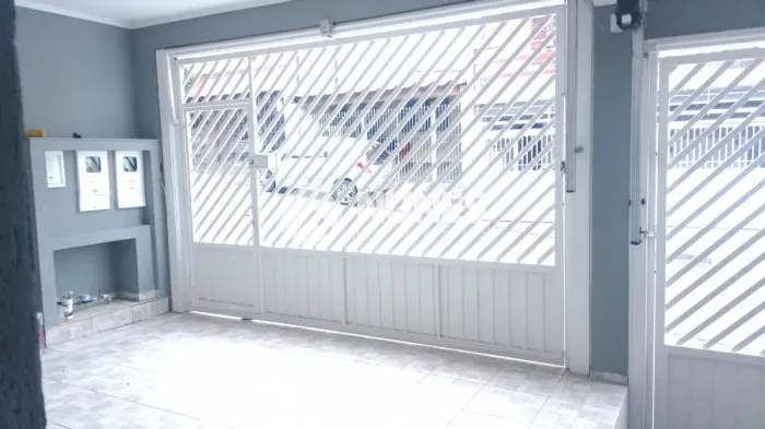 LINDA CASA COM 3 DORMITORIOS NO JAGUARIBE!!