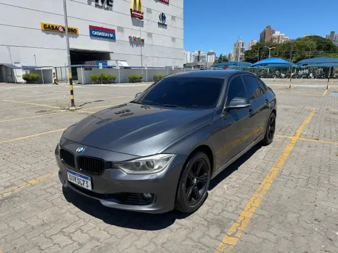 BMW 320I A 2.0 Turbo/activeflex 16V 184cv 4P 2014