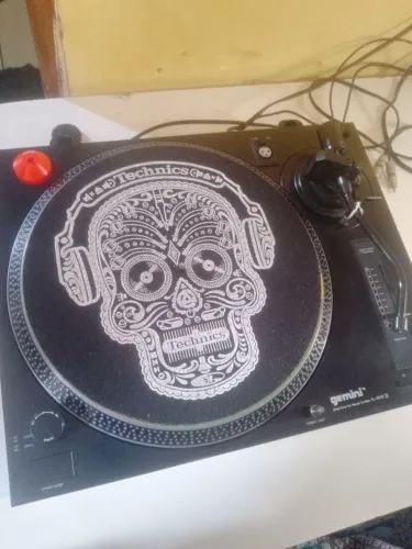 Toca disco GEMINI DD50 DIRECT DRIVE 