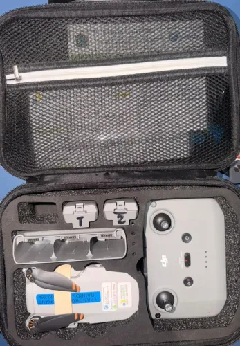 Drone DJI Mini 2 - Combo (Este drone é superior ao Mini 2 SE e Mini 4K)